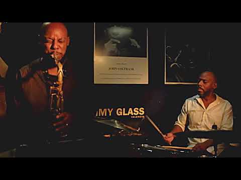 The E.J. Strickland Quintet performs Transcendence at Jimmy Glass, Valencia, Spain