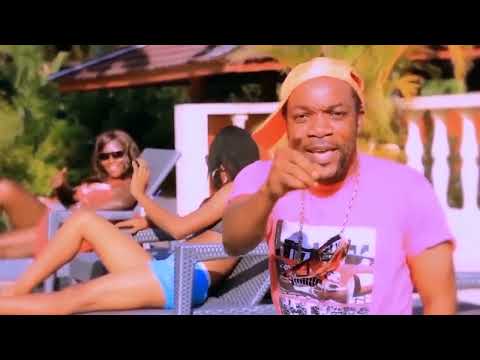 Manda Chante   Dans Socrate