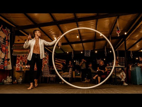 Cyr wheel / Roue Cyr by Ivan Tushnov (uncut)