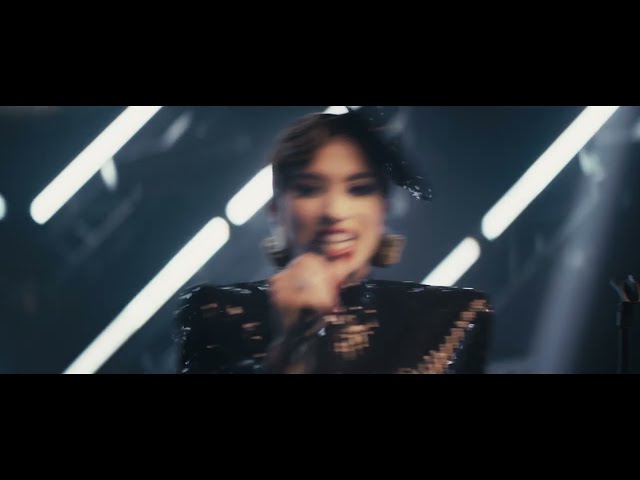 Evidemment von La Zarra ((jetzt ansehen))