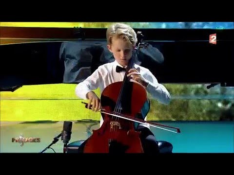 Maxime joue "Trio N°2 Op. 100" de Schubert
