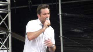 Charles Esten - I Know How to Love You Now - CMA Fest 2015