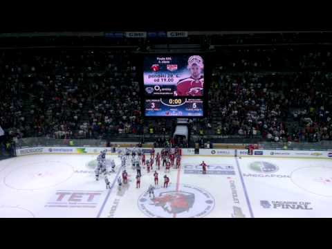 FIGHT KHL FINAL 2014 HC LEV PRAHA - METALLURG MAGNITOGORSK AT O2 ARENA