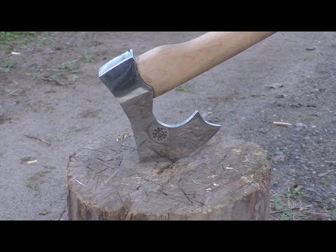 Restoration of an old axe with a STUNNING VIKING style MODIFICATION