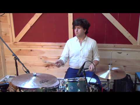 Aquarian Drumhead Demo by Eric Slick (Dr Dog)