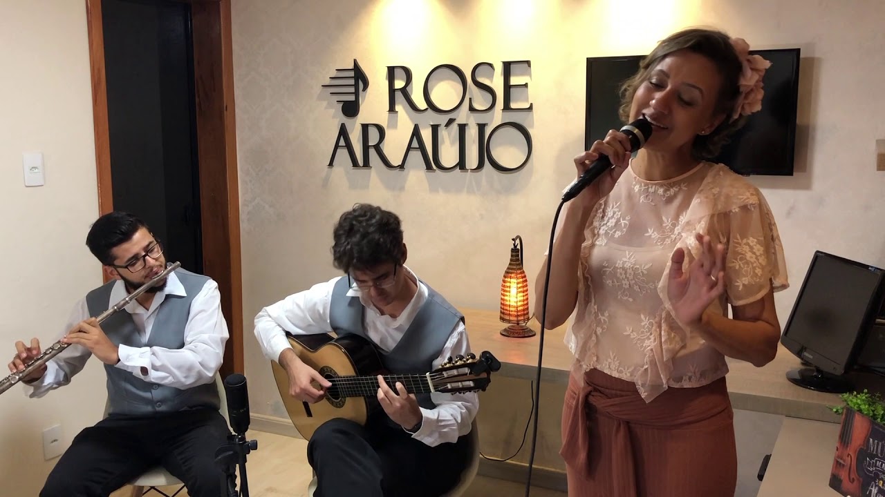 Carinhoso/Pela Luz dos olhos Teus