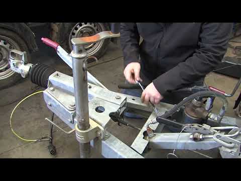 Adjusting a coupling with a ratchet style handbrake for Al-ko or Knott trailer and caravan brakes