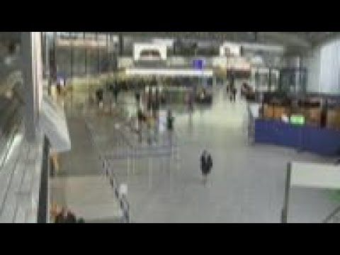 Security staff strike at Frankfurt airport over wages