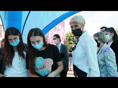 eBihoreanul.ro: Ministrul Muncii, Raluca Turcan, la bursa locurilor de muncă din Oradea