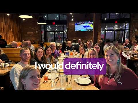🍕 Discover Atlanta's Vibrant Lifestyle at Max's Coal Oven Pizzeria! | Travel Vlog