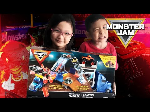 Monster Jam - Transforming Hauler Playset - Review
