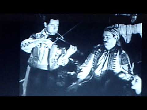 Emery Deutsch, his Violin and his Gypsy Orchestra:  "When a Gypsy Plays His Violin"  (1947)