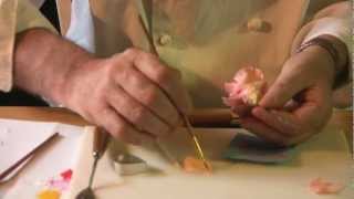 How to make gum paste roses tutorial Queen Elizabeth Rose