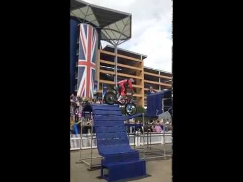 Dougie Lampkin - RedBull Air Race Ascot 2014