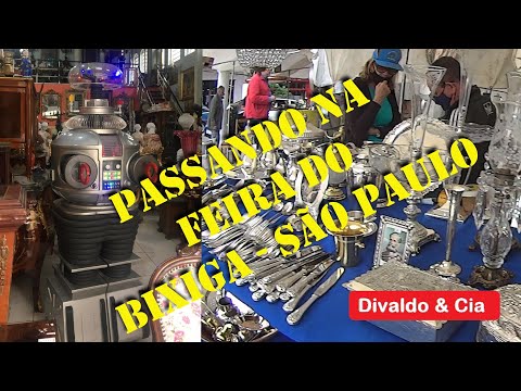 A FEIRA DE ANTIGUIDADES DO BIXIGA EM SÃO PAULO