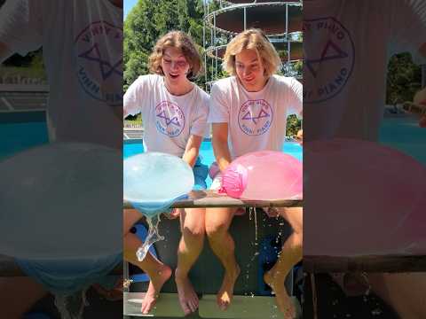 Wer die EIS WASSERBOMBE loslässt, FÄLLT in den POOL!