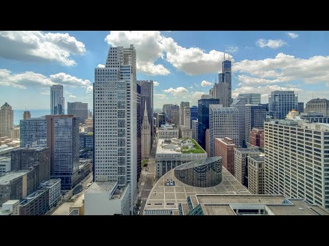 A city-view -11 one-bedroom at the Loop’s lavish OneEleven tower A city-view -11 one-bedroom at the Loop’s lavish OneEleven tower