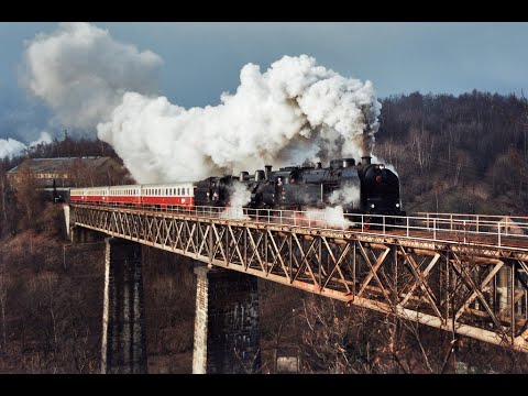 Mikulášský parní expres Bouřňák v roce 2002