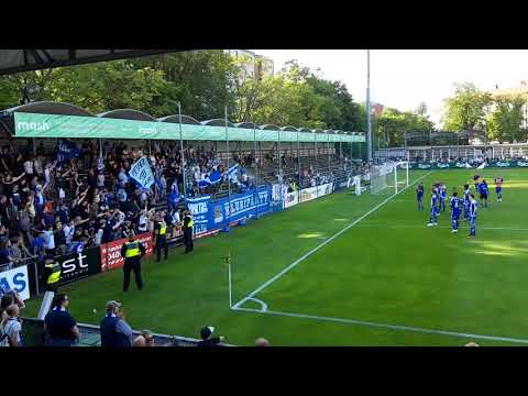 HJK players thanking the fans after 1-1 against Ilves