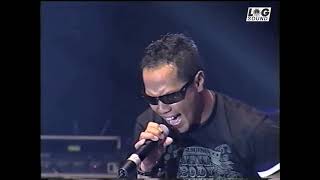 Download lagu Jamrud - Maaf ( official live music video ) mp3