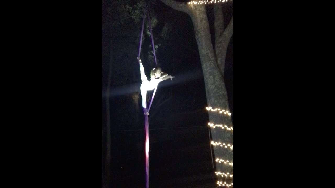 Promotional video thumbnail 1 for Day Brighteners Acrobat Aerialist