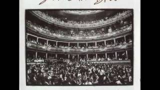 Duncan Dhu Rose I Teatro Victoria Eugenia