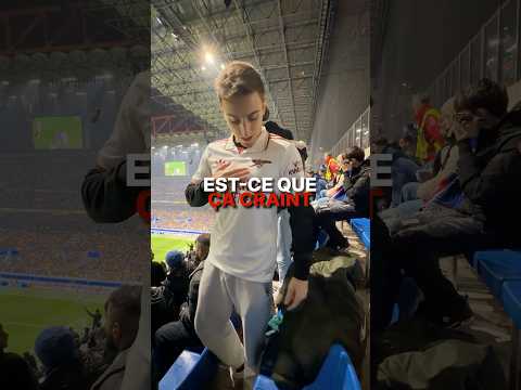 En tribune Milanaise avec un maillot d’Arsenal 🏟️