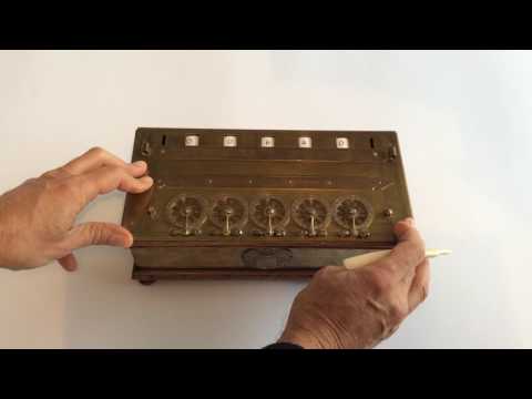 Additionner avec la réplique de la Pascaline 1645