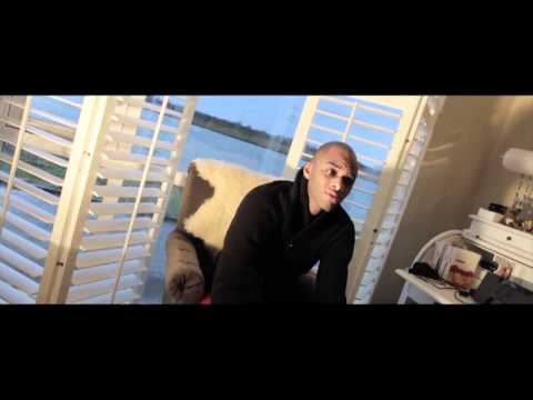 Stacey Gray - Eenzaam ft. Rakimster & Djurr.