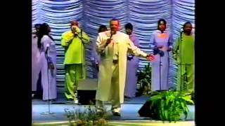 Walter Hawkins &amp; The Love Center Choir LIVE In D.C. - &quot;Just In The Nick of Time&quot;
