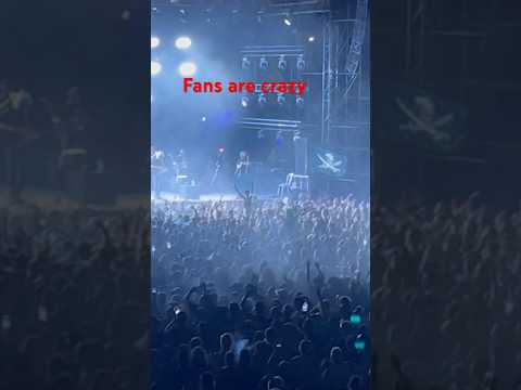 Fans are crazy #xarulis #vamva #music