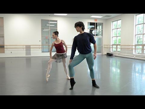 Fall Experience | Trois Gnossiennes with Stager Rachel Beaujean