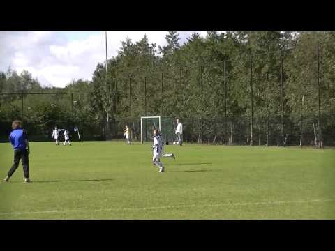 10 SC Woerden F1 - Sportlust F1 doelpunt Rowin 4-0