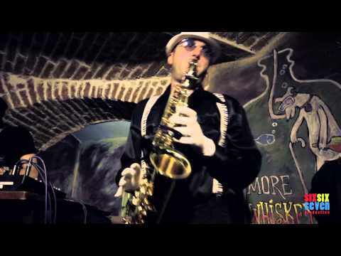 Ievgeniy Kozlov and Alex Kachanoff at "Старий Пес".