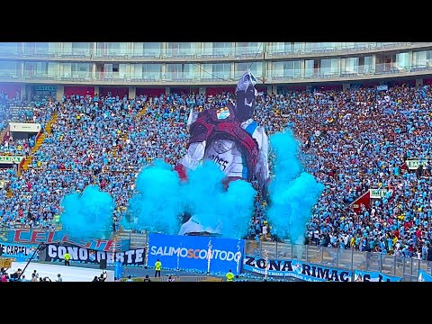 "Espectacular Recibimiento con Kratos (God of War) - Sporting Cristal - Estadio Nacional de Perú (4K)" Barra: Extremo Celeste &bull; Club: Sporting Cristal