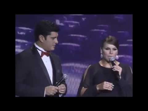 Olga Tañon: Qué bonita eres, Mi Venezuela, Que linda eres, presentacion en Miss Venezuela 2012
