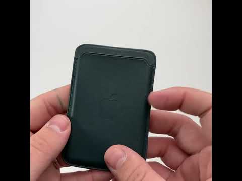 OneLounge Leather Wallet MagSafe Forest Green for iPhone 12 | 12 mini | 12 Pro | 12 Pro Max OEM