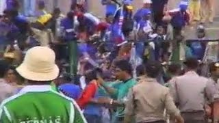 Download lagu AREMANIA DILEMPARI BATU - PSS SLEMAN VS AREMA (bagian 1) mp3 Download lagu AREMANIA DILEMPARI BATU - PSS SLEMAN VS AREMA (bagian 1) mp3