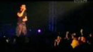 Enrique Iglesias-I&#39;m Your Man(Live @ Poland 2000)