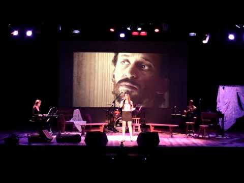 BIDELLATI-C.E.M- Karoline Venâncio "Feliz" (Gonzaguinha) - 10/2014