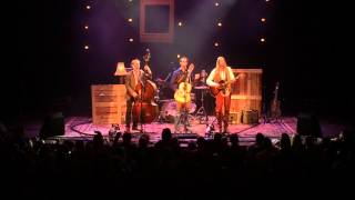 The Wood Brothers at Chicago's Thalia Hall doing P.Y.T. (Pretty Young Thing)