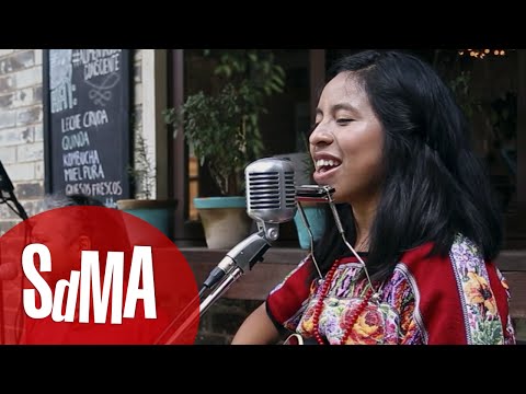 Sara Curruchich - Ixoqi' (acústicos SdMA)