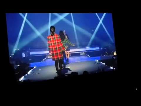 131224 SMTOWN WEEK- F (x) & EXO Perform Magic Cast