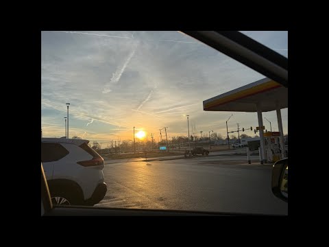 #jtthebiggafigga Mecca (Detroit) Medina (Chicago) for black Americans same distance 😳 as the East