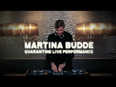 Martina Budde -  Quarantine Live Performance