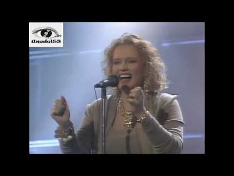 Mike Oldfield & Anita Hegerland- Innocent (TVE 31-10-1989)