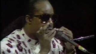 Stevie Wonder - I was made to love her, Live