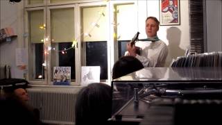 Calvin Johnson - Streets of Olympia Town live @ Vienna, Wohnzimmer