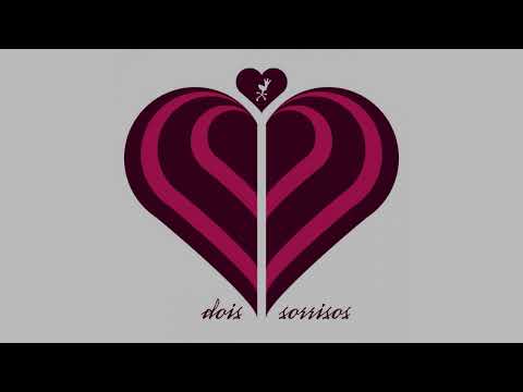 Dois Sorrisos - Móveis Coloniais KARAOKE