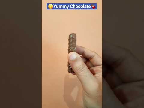 Twix Chocolate Review 🍫 Wafer biscuit coated with chocolate #shorts